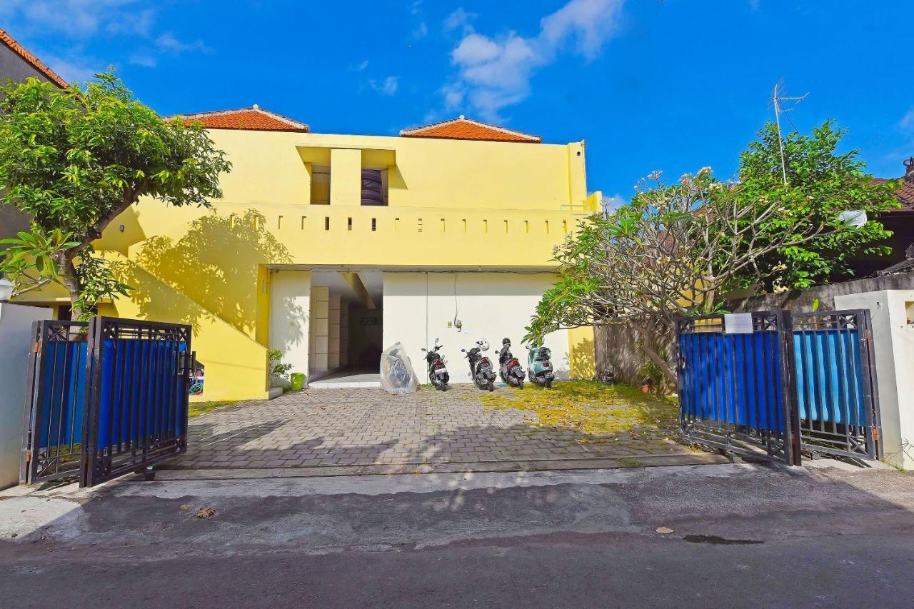 Oyo 91445 Sandat Guest House Denpasar Exterior foto